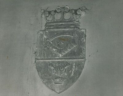 Zajezda (Budinščina) - Župna crkva Uznesenja Blažene Djevice Marije, detalj, grb