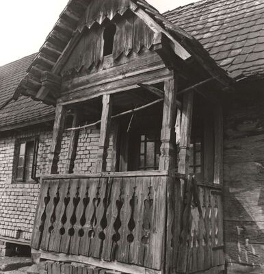 Ruča - Tradicijska kuća, trijem