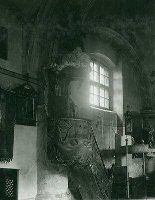 Lovrečka Varoš - Crkva sv. Lovre, propovjedaonica