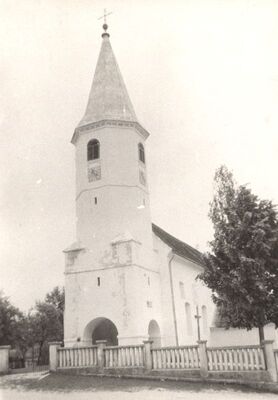 Pribić - Crkva sv. Siksta, zvonik