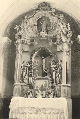 Dubrava - Župna crkva sv. Križa, oltar