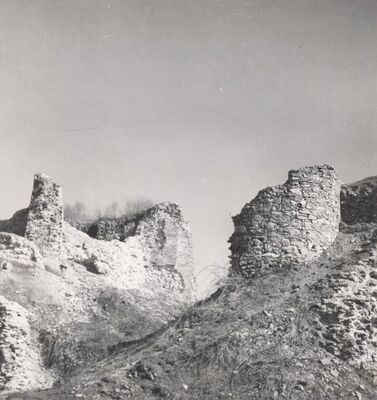 Podcetin (Cetingrad) - Stari grad Cetin, obrambena ulazna utvrda