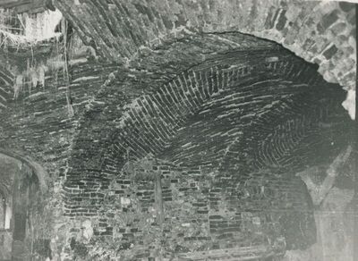 Dvorac Oroslavje Gornje (Oroslavje), unutrašnjost, ruševina