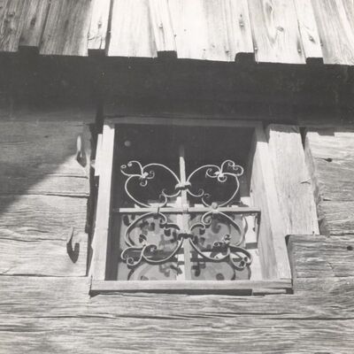 Buševec - Crkva sv. Ivana Krstitelja, detalj sakristije