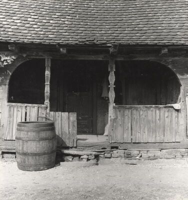 Drnek - Tradicijska kuća, detalj pročelja