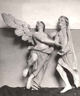 Kloštar Ivanić - Komleks Franjevačkog samostana i crkve sv. Ivana Krstitelja, plastike anđela