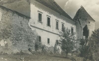Novi Dvori Klanječki (Klanjec) - Dvor Erdödya, pročelje s kulom
