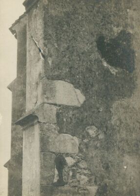 Vrbovečki Rakovec - Župna crkva sv. Jurja, kontrafori svetišta