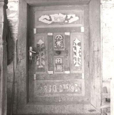 Ribnica - Gospodarska zgrada, vrata