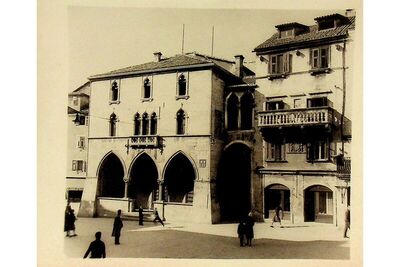 Split, Stara gradska vijećnica