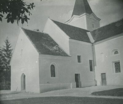 Zajezda (Budinščina) - Župna crkva Uznesenja Blažene Djevice Marije, vanjština, detalj