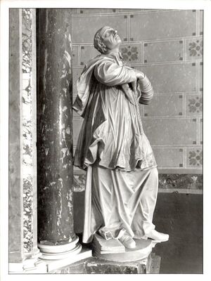 Lupoglav - Župna crkva bl. Augustina Kažotića, detalj glavnog oltara