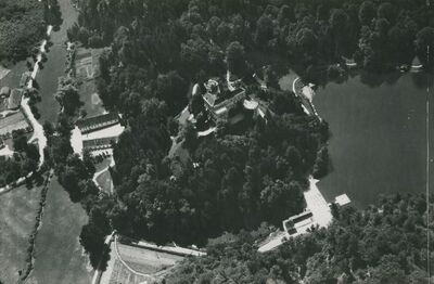 Trakošćan - avionski snimak grada i parka