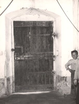 Gornji Tkalec - Kapela Uznesenja Blažene Djevice Marije, vrata