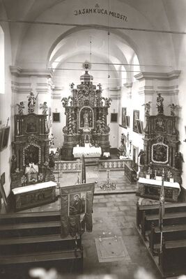 Kotari - Crkva sv. Leonarda, svetište