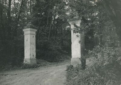 Gornja Pačetina (Krapina) - Dvorac Trnovec, vanjština, detalj