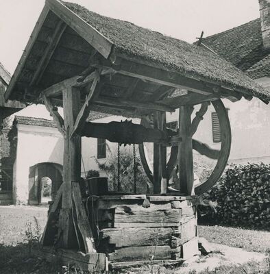 Prišlin (Hum na Sutli) - Dvorac Mali Tabor, vanjština, detalj