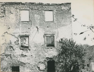 Ivanec - Stari grad, zapadno pročelje, južni ugao