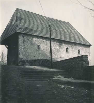 Ozalj - Stari grad, žitnica, obnovljeno krovište