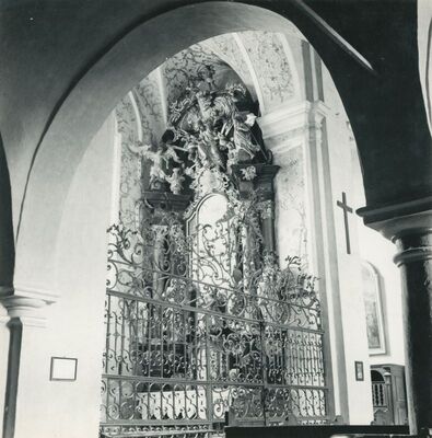 Varaždin - Isusovačka crkva, kapela svetoga Križa