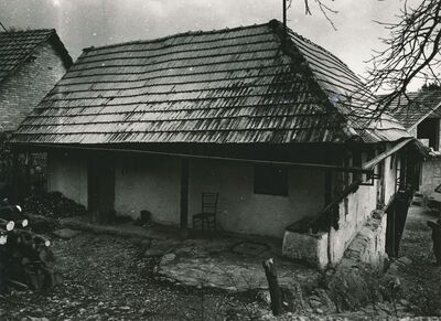 Ozalj (Lukinić Draga) - Tradicijska kuća, pogled s jugoistoka