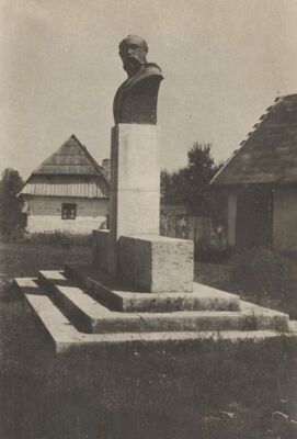 Rakovica - Bista E. Kvaternika