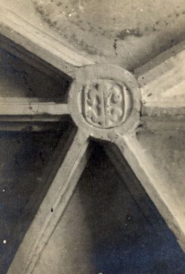 Brckovljani - Crkva sv. Brcka, zaključni kamen stropa