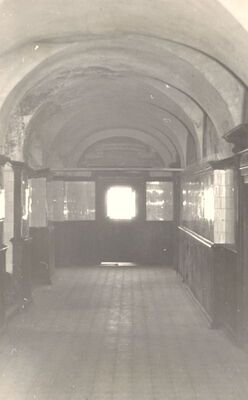 Samobor - Dvorac Livadić, hodnik u prizemlju